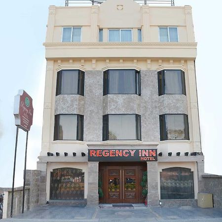 לאהור Regency Inn Hotel מראה חיצוני תמונה