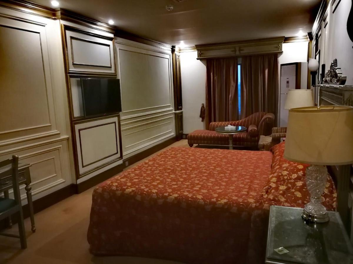 לאהור Regency Inn Hotel מראה חיצוני תמונה