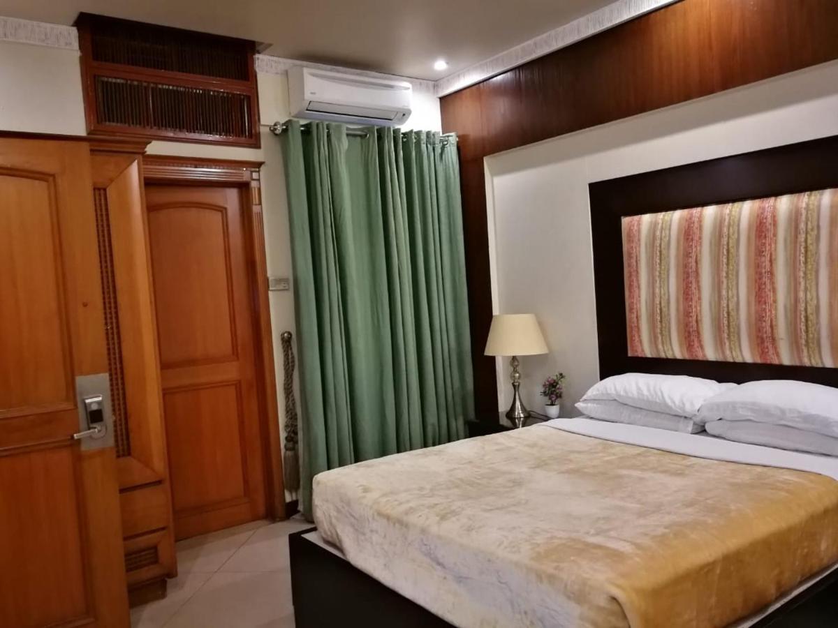לאהור Regency Inn Hotel מראה חיצוני תמונה