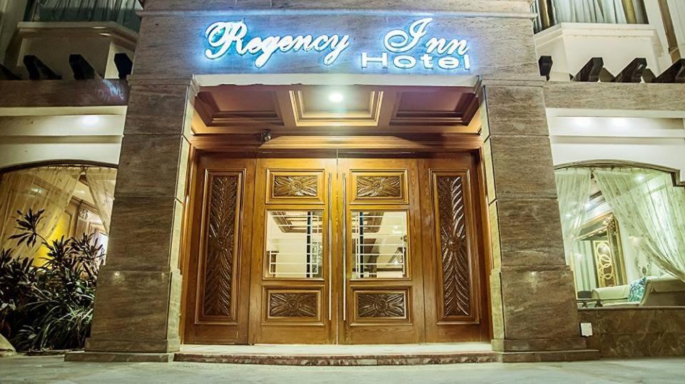 לאהור Regency Inn Hotel מראה חיצוני תמונה