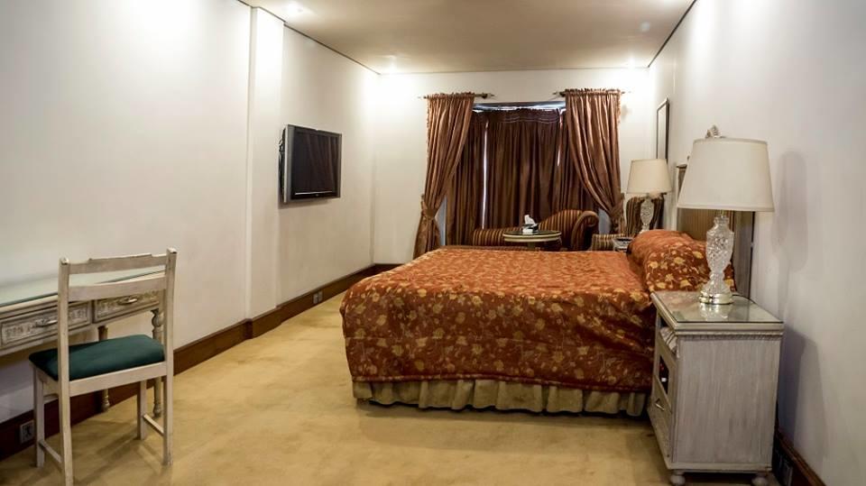 לאהור Regency Inn Hotel מראה חיצוני תמונה